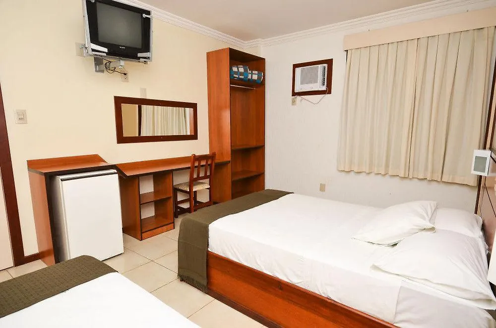 Hotel Balneário Cabo Frío Brasil