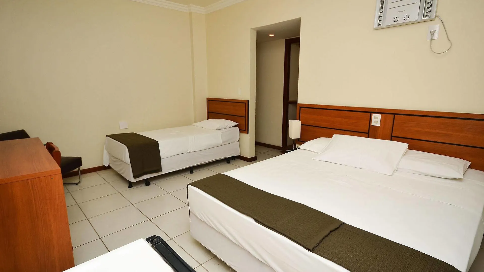 Hotel Balneário Cabo Frío