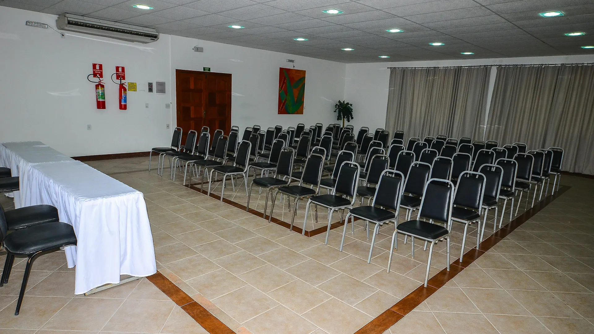 Hotel Balneário Cabo Frío