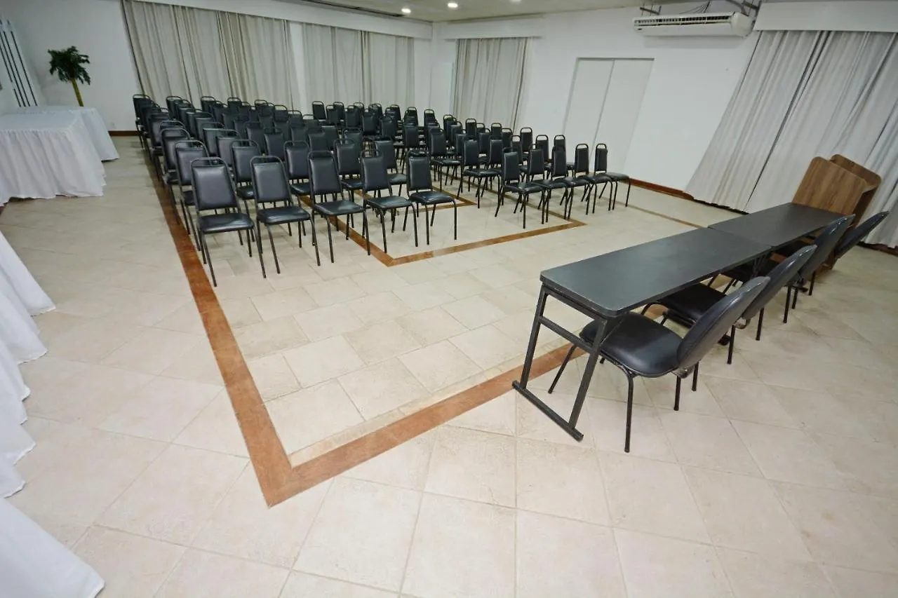 ***  Hotel Balneário Cabo Frío Brasil